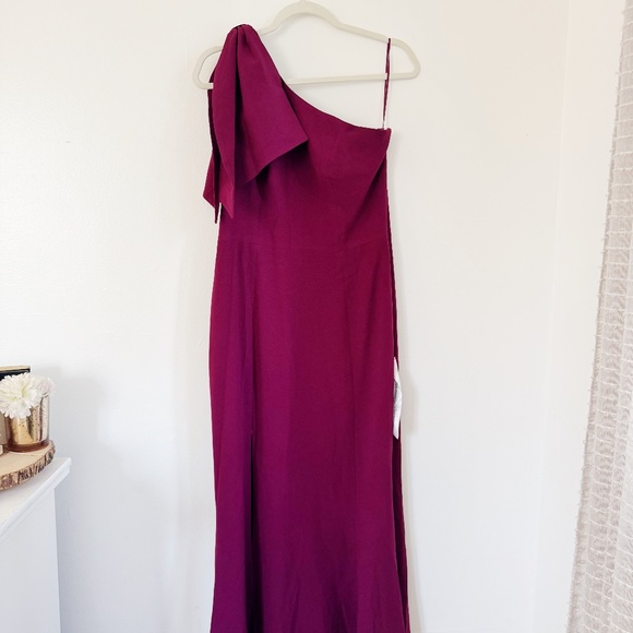 Dress The Population Georgina One-Shoulder Crepe Gown Nwot - Picture 4 of 9